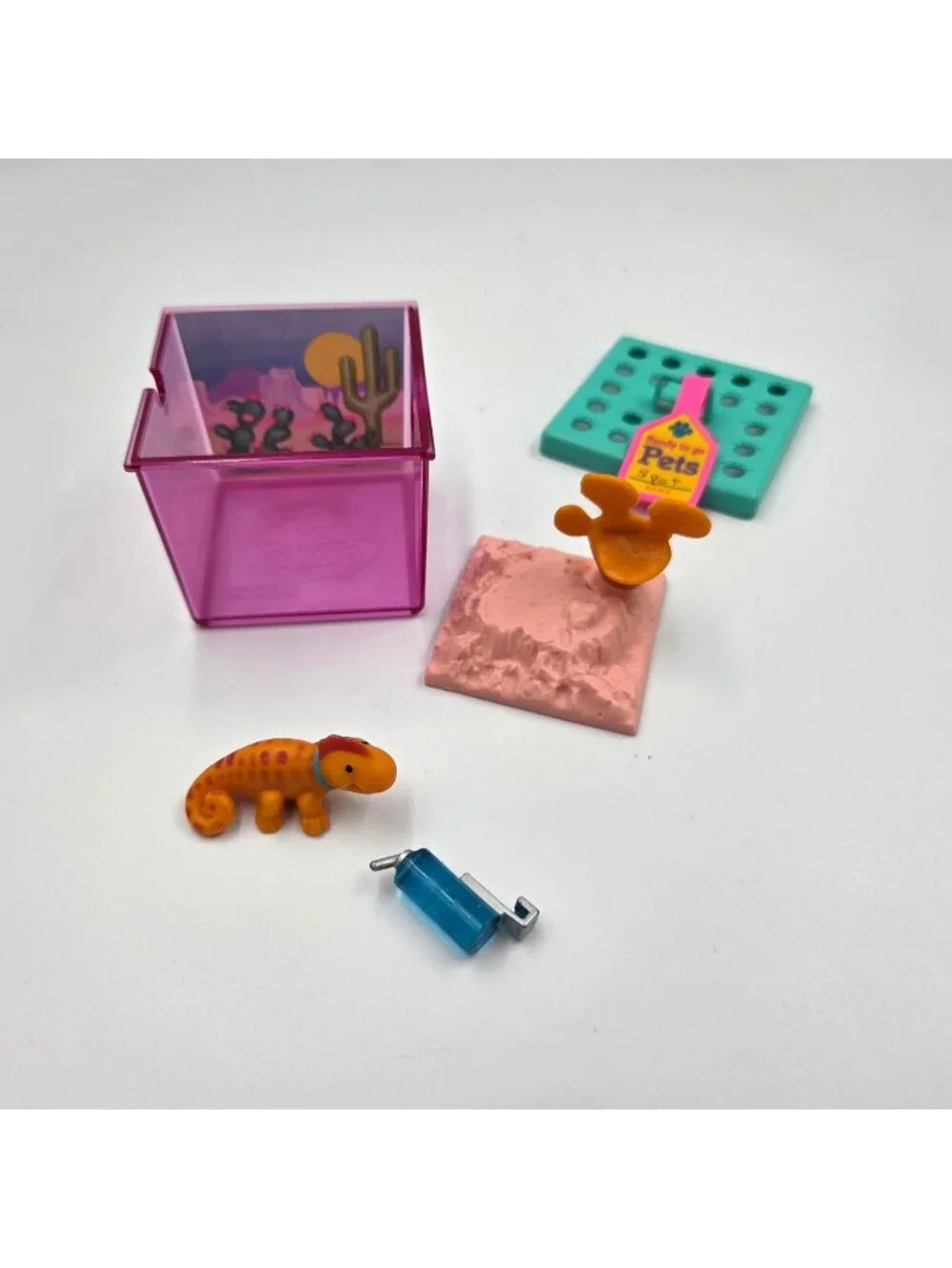 Vintage Kenner Littlest Pet Shop Ready to Go Racing Lizard Den1993 LPS Complete